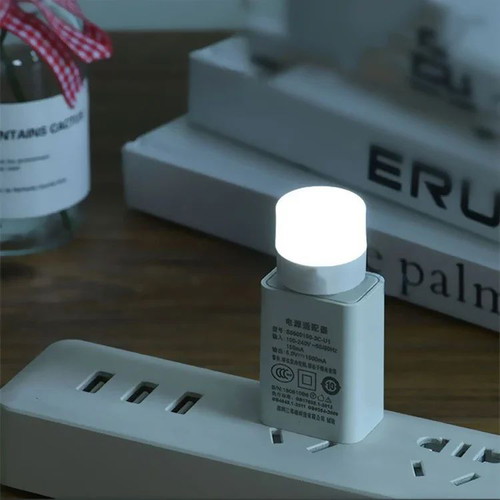 USB Night and Emergency Light new with warm glow