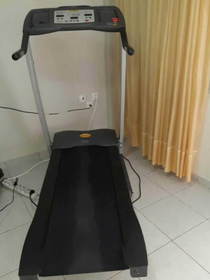 Ηλεκτρονικός αναδιπλούμενος διάδρομος γυμναστικής μεταχειρισμένος
