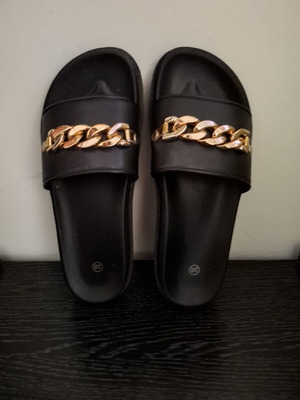 Women's slippers size 38 black with gold chain detail like new