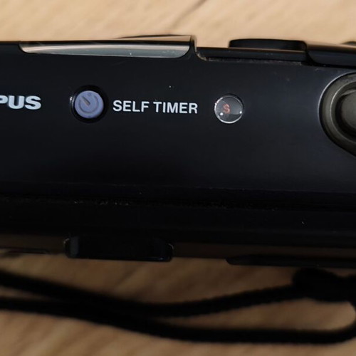Olympus AF-10 35mm compact analog camera used