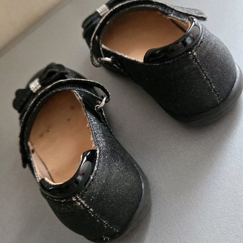 Bibelot Black Girls' Ballet Flats with Glitter used, size 26