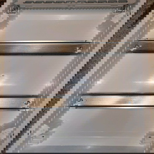 Ηλεκτρολογικός πίνακας καινούργιος μονοφασικός με σύστημα πυρόσβεσης