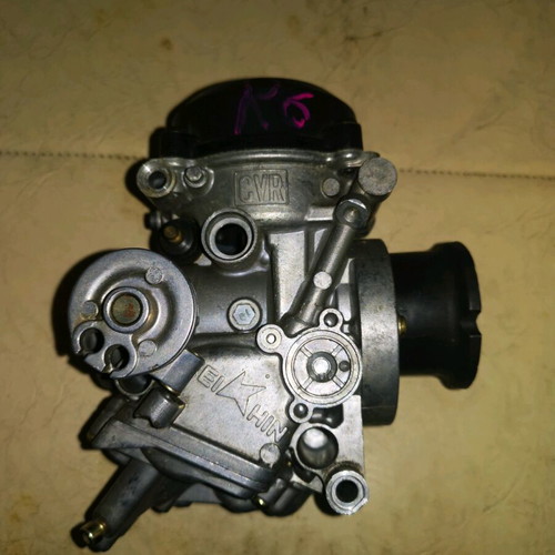 R6 carburetor like new