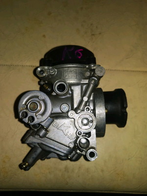 R6 carburetor like new