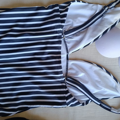 Shein women's one-piece swimsuit used, size L, black and white