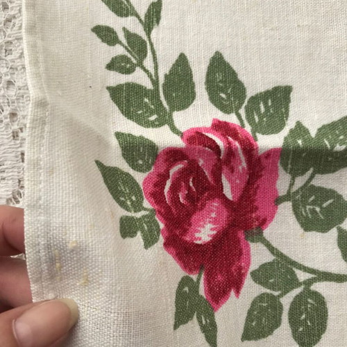 Set of 8 beige kitchen glass towels with roses new