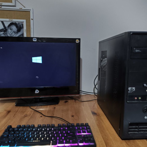 PC i7 2600k 4GB RAM 120GB SSD 250GB HDD HD 6670 used
