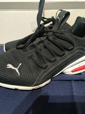 Маратонки Puma kids употребявани, черни, номер 37