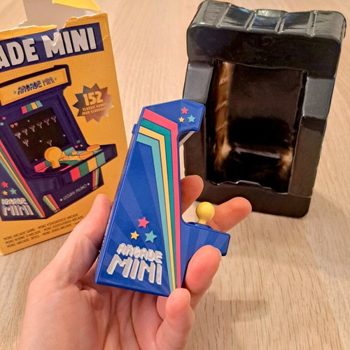 Retro Legami Arcade Mini console like new