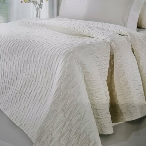 Guy Laroche Ruby Satin Ivory Quilt Set of 3 New