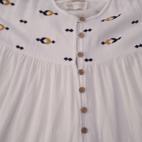 BSB white blouse used, size small to medium