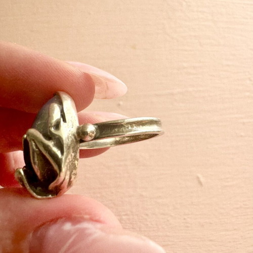 925 Silver Ring with Natural Nautilus Shell Vintage, Like New