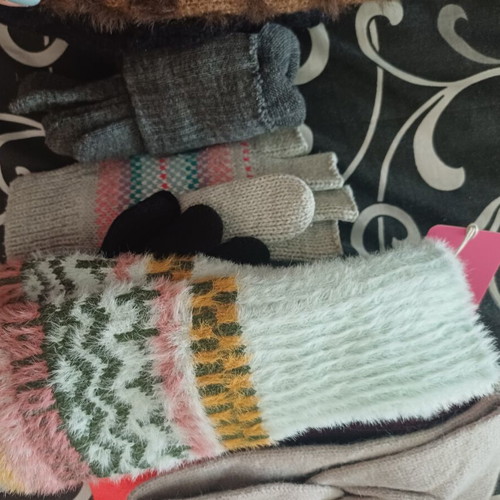 Winter accessories new, scarves gloves hats and ribbons