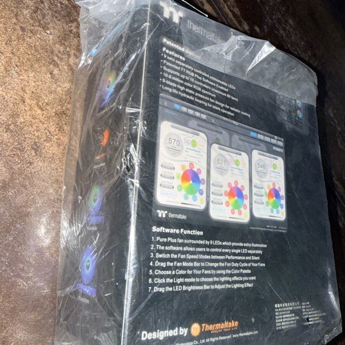 Thermaltake Pure 12 and Pure Plus 14 ARGB Sync fan sets new