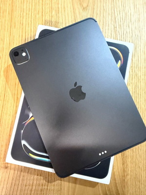 iPad Pro M5 2025 11” WiFi +5G 256GB σαν καινούργιο