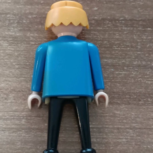 Playmobil Geobra 1974 used collectible figure blue black