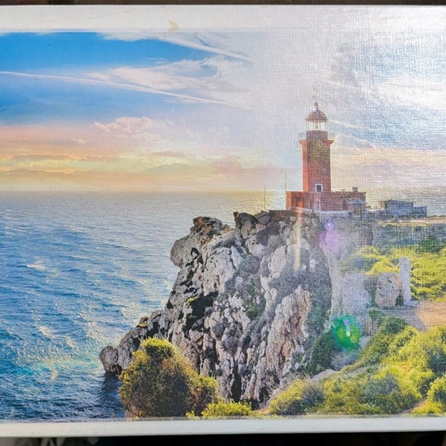 Trefl puzzle 1000 pieces like new
