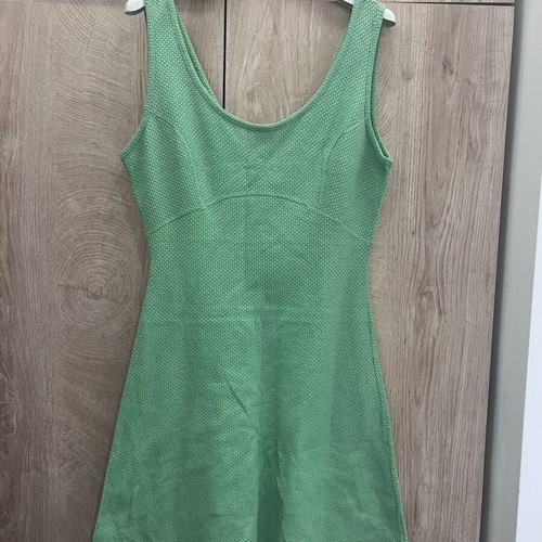 Verdy green dress size 48 like new with embossed texture