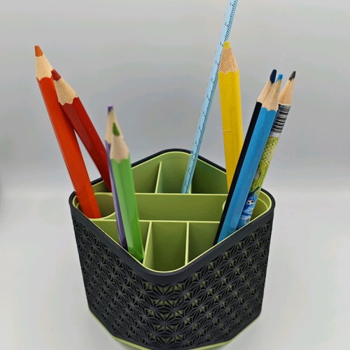 Pencil holder new with adjustable tilt made by 3d printer