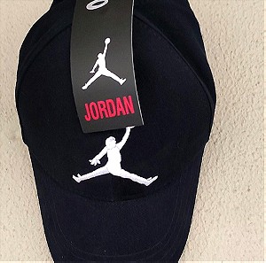 Καπέλο μάρκας Jordan στα 15 ευρώ