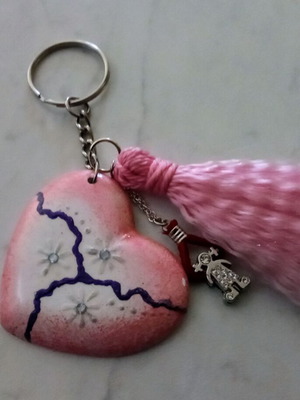 Handmade heart keychain new, pink and white