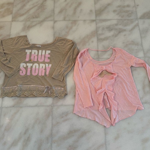 Boho style blouse set of 2 with lace and open back like new
