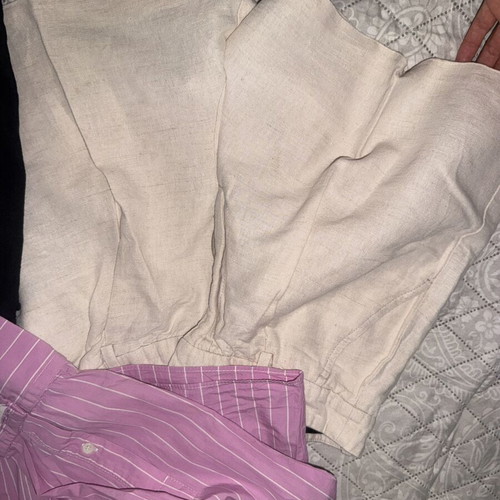 Zara t shirt and 2 linen shorts like new, black and pink