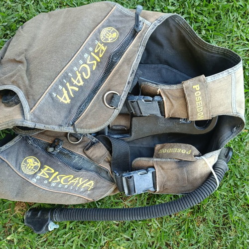 Poseidon Biscaya Powerlift BCD vintage used buoyancy compensator
