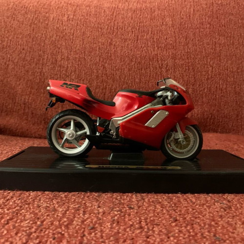 Honda NR 1:12 miniature used with display base