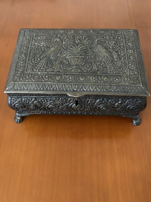 Large jewelry box with mirror used, silver color