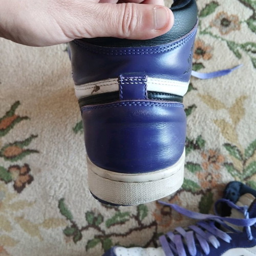 Jordan 1 High Court Purple sneakers used, size 41