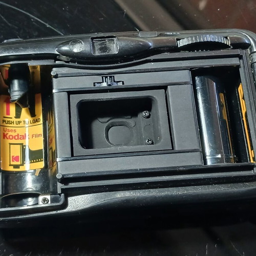 Kodak Cameo Focus Free 35mm vintage analog camera used