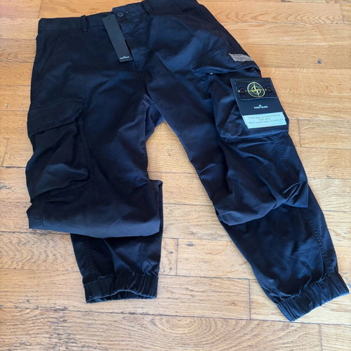 Stone Island cargo pants new, size L, black
