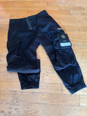 Stone Island cargo pants new, size L, black