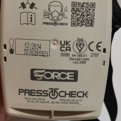 JSP Half Face Mask with Replaceable Force 8 Filters like new