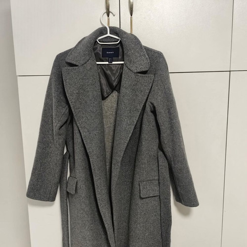 Gant wool coat size S like new, gray