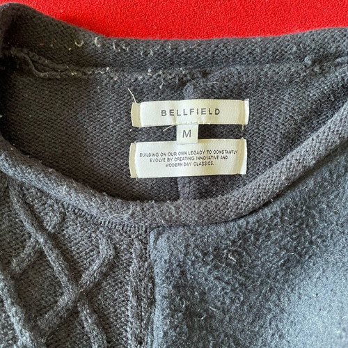 Belfield textured knit sweater dark blue like new