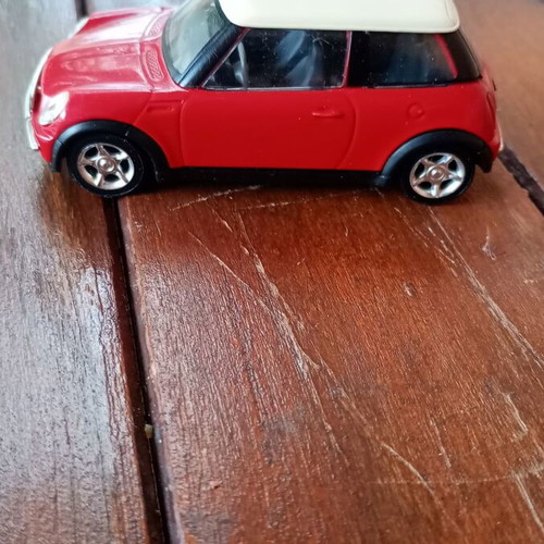 Toy cars like new, pack of 5
