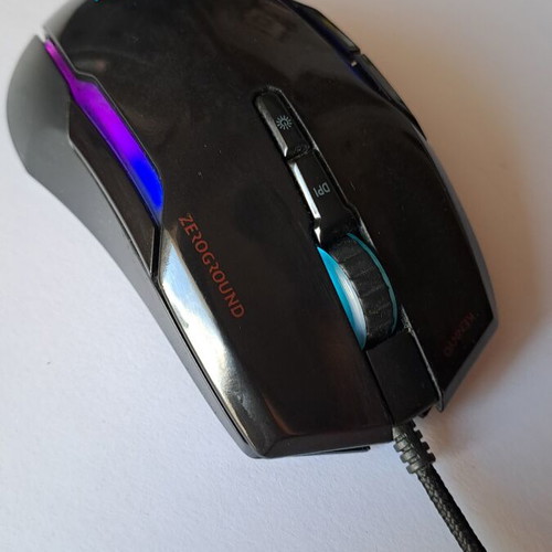 Zeroground Kennyo 2.0 gaming mouse like new, USB port, RGB lighting