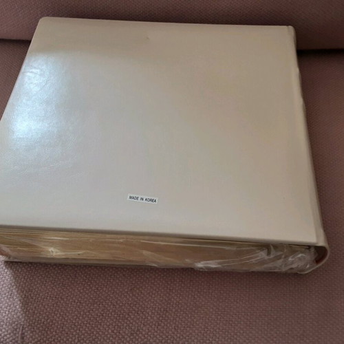 Wedding photo album new with 50 pages and leather-like texture