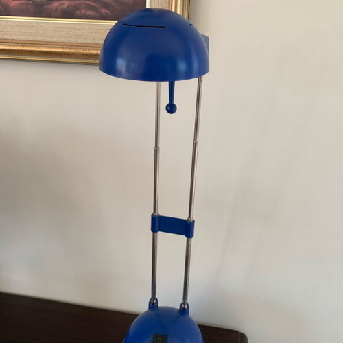 Blue desk lamp like new