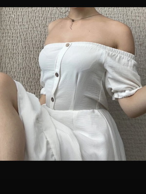 White dress like new, ideal for summer and spring