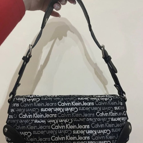 Calvin Klein Jeans Vintage Shoulder Bag Like New, Black