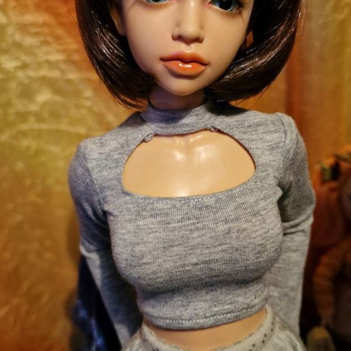 BJD doll head 1/4 scale new with acrylic eyes