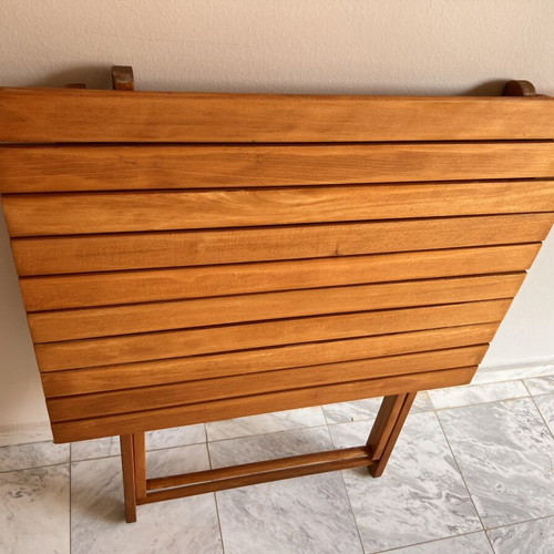 Folding Wooden Garden Table like new, 80x60x74 cm