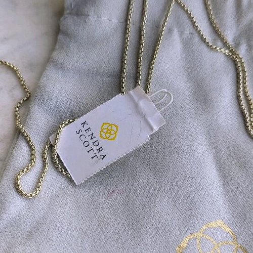Kendra Scott pendant new, gold-colored