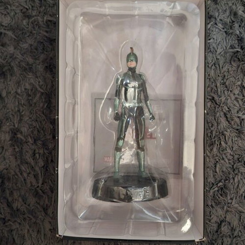 Captain Marvel Kree Suit figure like new