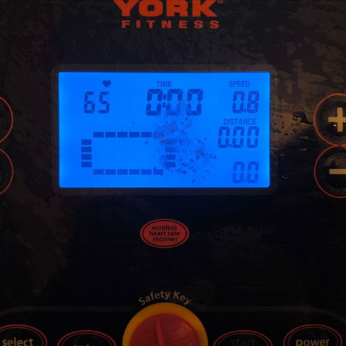 York Fitness T300 treadmill used, 2.5hp motor, up to 150 kg user weight