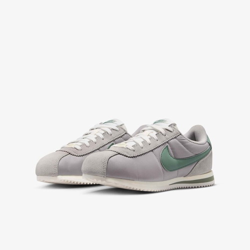 Nike Cortez Textile (GS) women's sneakers size 40