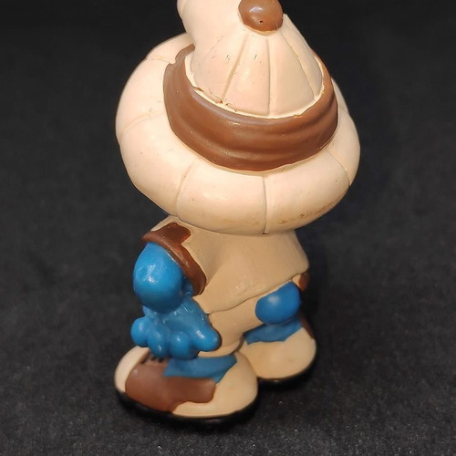 Smurf Explorer Schleich figure like new